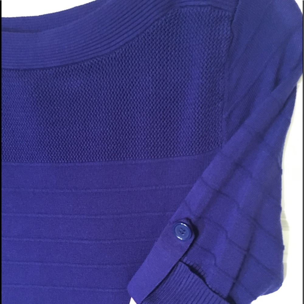 Tunic-Length Sweater - Picture 5 of 9